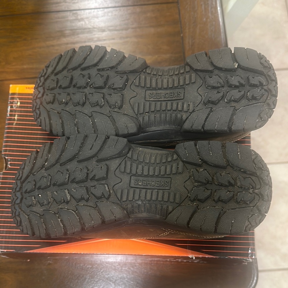 Skechers Brown Slip-On Loafers with Reinforced Toe worn once excellent con. - Picture 4 of 4